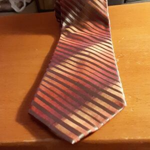 3/20. Alfani gold and burnt orange tie